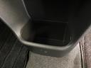 お客様にぴったりなおクルマをお選びいただけますように様々な展示車をご用意致しております!ダイハツの軽自動車だけではなく、他メーカー車やコンパクトカー・ミニバンなども数多く取り揃えております!