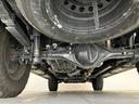 品質へのこだわり!フロアマットやシートなど車内をキレイに清掃し、ニオイや汚れなどを徹底的にクリーニングしてもらっております。室内はピカピカです☆