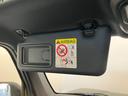 品質へのこだわり!フロアマットやシートなど車内をキレイに清掃し、ニオイや汚れなどを徹底的にクリーニングしてもらっております。室内はピカピカです☆
