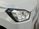 品質へのこだわり!フロアマットやシートなど車内をキレイに清掃し、ニオイや汚れなどを徹底的にクリーニングしてもらっております。室内はピカピカです☆