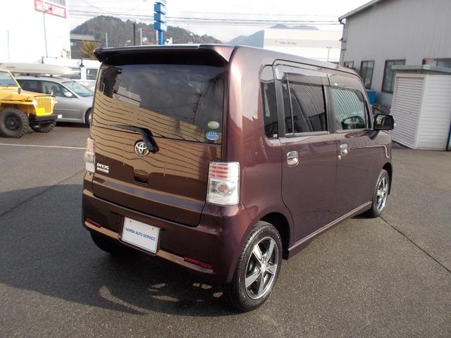 カスタム X フルセグナビ スマートキー ワンオーナー 禁煙車 リアスポイラー オートエアコン CVT ウィンカー付き電動格納ドアミラー HIDヘッドライト フロアマット サイドドアバイザー(7枚目)