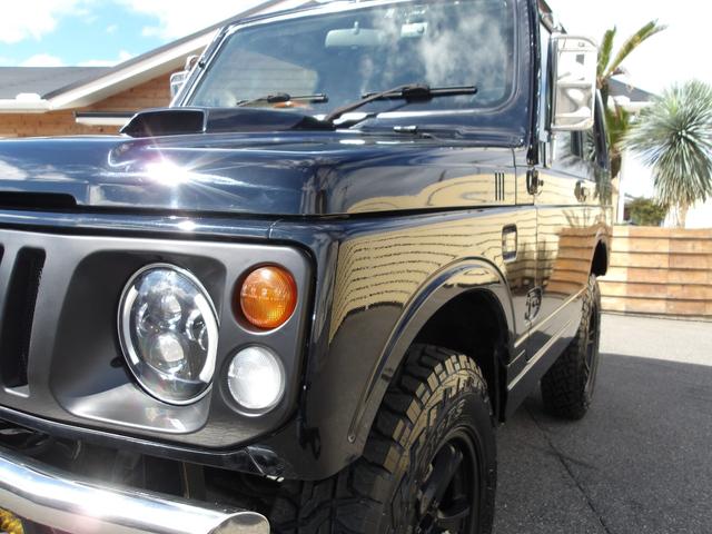 ジムニー ランドベンチャー　最終型　リビルトエンジン搭載　全塗装済み　リフトアップ　新品ＴＯＹＯ製Ｒ／Ｔタイヤ　新品シートカバー　社外前後バンパー　タンクガード　アルミホイール　フロントグリル　純正ＡＢＳ　ナルディーステアリング（31枚目）