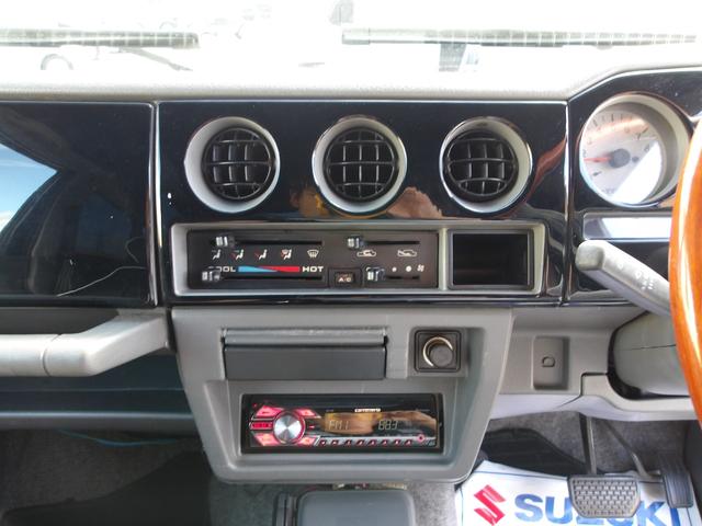 ジムニー ランドベンチャー　最終型　リビルトエンジン搭載　全塗装済み　リフトアップ　新品ＴＯＹＯ製Ｒ／Ｔタイヤ　新品シートカバー　社外前後バンパー　タンクガード　アルミホイール　フロントグリル　純正ＡＢＳ　ナルディーステアリング（52枚目）