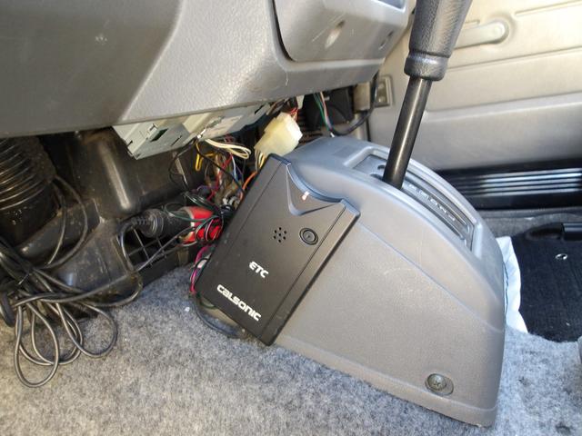 ジムニー ランドベンチャー　最終型　リビルトエンジン搭載　全塗装済み　リフトアップ　新品ＴＯＹＯ製Ｒ／Ｔタイヤ　新品シートカバー　社外前後バンパー　タンクガード　アルミホイール　フロントグリル　純正ＡＢＳ　ナルディーステアリング（55枚目）