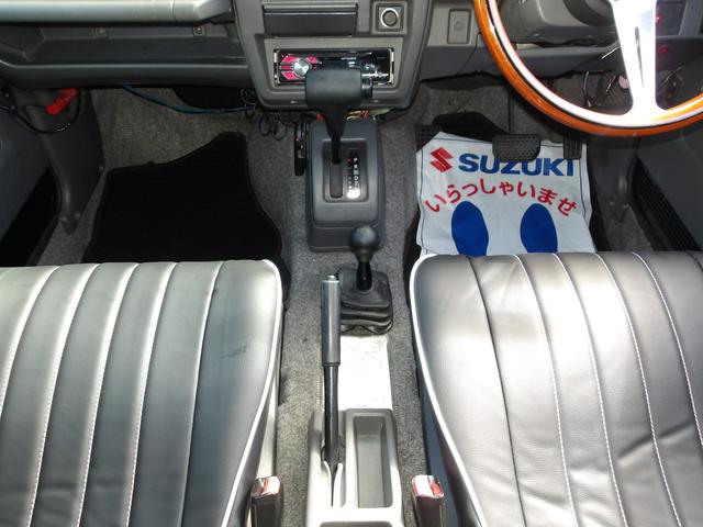 ジムニー ランドベンチャー　最終型　リビルトエンジン搭載　全塗装済み　リフトアップ　新品ＴＯＹＯ製Ｒ／Ｔタイヤ　新品シートカバー　社外前後バンパー　タンクガード　アルミホイール　フロントグリル　純正ＡＢＳ　ナルディーステアリング（56枚目）