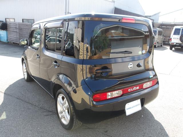 キューブ 15G フルセグナビ ETC 1オーナー 禁煙車 純正HIDヘッドライト アルミホイール インテリキー フロアマット ドアバイザー CVT オートエアコン(7枚目)