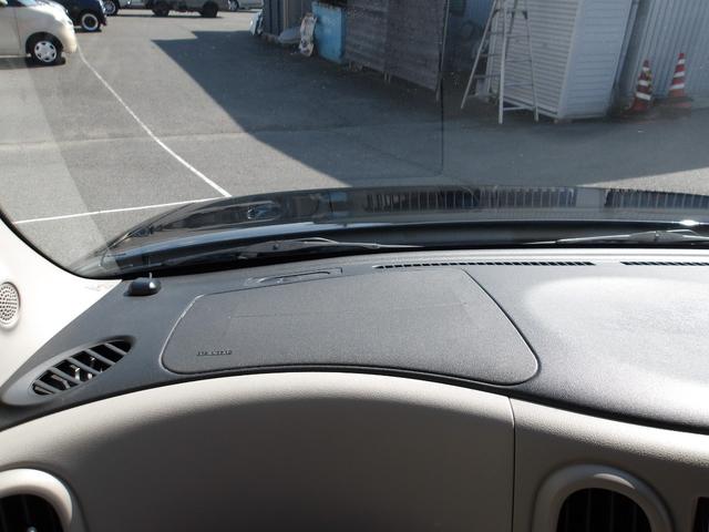 キューブ 15G フルセグナビ ETC 1オーナー 禁煙車 純正HIDヘッドライト アルミホイール インテリキー フロアマット ドアバイザー CVT オートエアコン(49枚目)