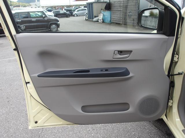 ミライース L SA エコアイドル 1オーナー 禁煙車 CVT キーレスキー ABS Wエアバック フォグライト エアコン パワステ フロアマット ドアバイザー(37枚目)