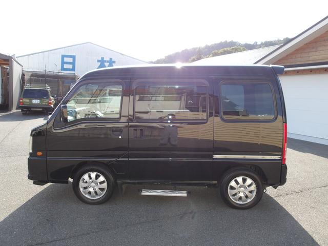 ディアスワゴン スーパーチャージャー　４ＷＤ　タフパッケージ　ハイルーフ　撥水シート　フォグライト　リアヒーター　両側スライドドア　プライバシーガラス　リアスポイラー　フロアマット　ドアバイザー　ＡＢＳ　Ｗエアバック（5枚目）