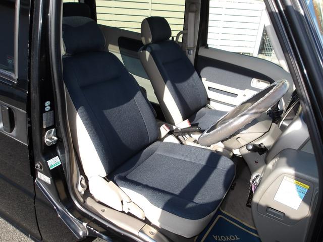 ディアスワゴン スーパーチャージャー　４ＷＤ　タフパッケージ　ハイルーフ　撥水シート　フォグライト　リアヒーター　両側スライドドア　プライバシーガラス　リアスポイラー　フロアマット　ドアバイザー　ＡＢＳ　Ｗエアバック（10枚目）