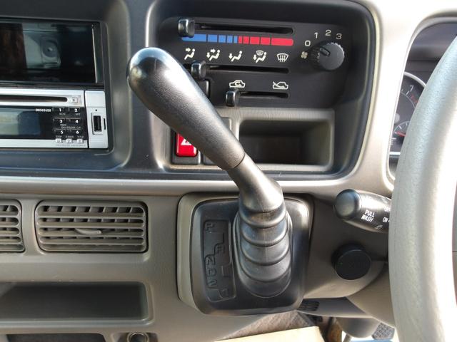 ディアスワゴン スーパーチャージャー　４ＷＤ　タフパッケージ　ハイルーフ　撥水シート　フォグライト　リアヒーター　両側スライドドア　プライバシーガラス　リアスポイラー　フロアマット　ドアバイザー　ＡＢＳ　Ｗエアバック（15枚目）