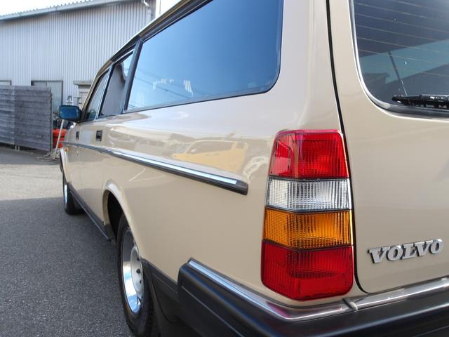 240ワゴン 240GLワゴン 全塗装済み色替え車両 リアスモールウィンドウ ナルディーウッドステアリング ETC エアコン パワステ(34枚目)