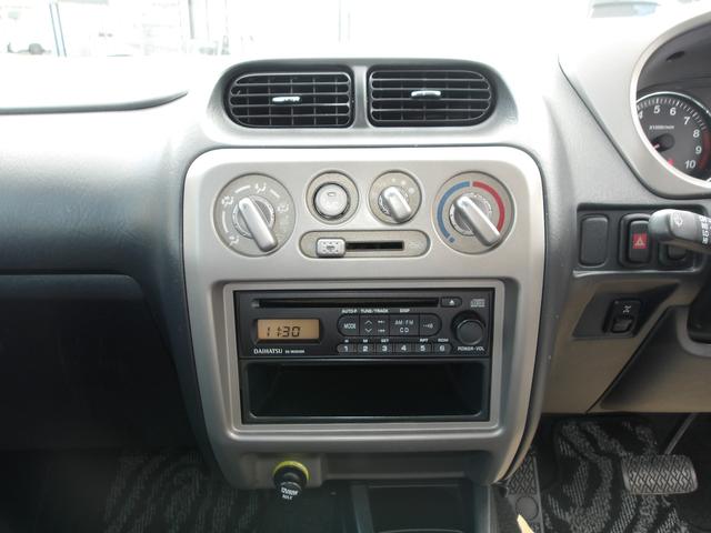 テリオスキッド カスタムＬ　４ＷＤ　ターボ　リアスポイラー　キーレスキー　プライバシーガラス　フロアマット　ドアバイザー　電動（14枚目）