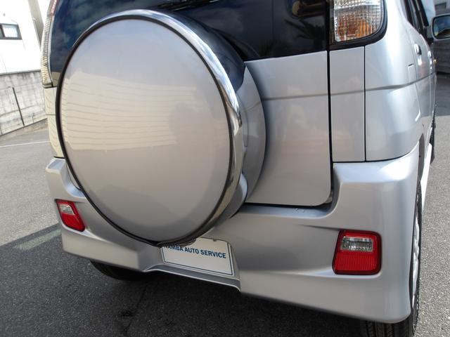 テリオスキッド カスタムＬ　４ＷＤ　ターボ　リアスポイラー　キーレスキー　プライバシーガラス　フロアマット　ドアバイザー　電動（32枚目）