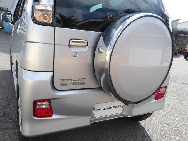 テリオスキッド カスタムＬ　４ＷＤ　ターボ　リアスポイラー　キーレスキー　プライバシーガラス　フロアマット　ドアバイザー　電動（33枚目）