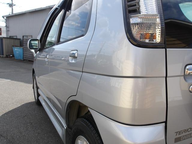 テリオスキッド カスタムＬ　４ＷＤ　ターボ　リアスポイラー　キーレスキー　プライバシーガラス　フロアマット　ドアバイザー　電動（34枚目）