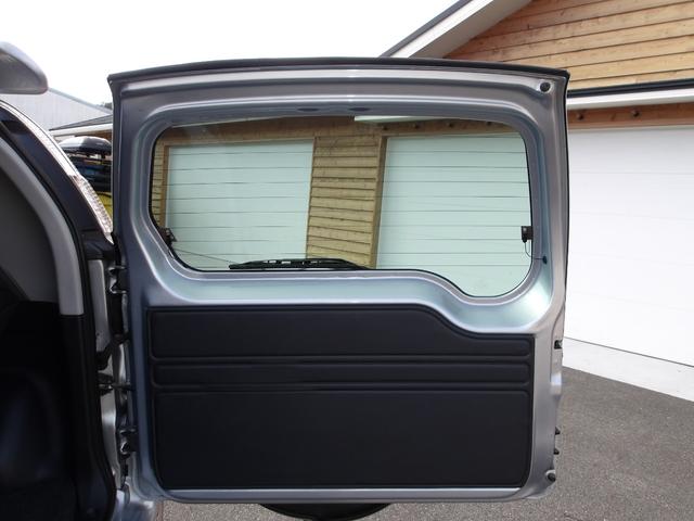 テリオスキッド カスタムＬ　４ＷＤ　ターボ　リアスポイラー　キーレスキー　プライバシーガラス　フロアマット　ドアバイザー　電動（54枚目）