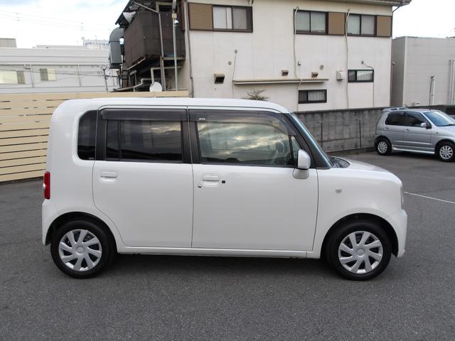 ムーヴコンテ Ｘ　エコアイドルスマートキー　１オーナー　禁煙車　ＣＶＴ　ＡＢＳ　Ｗエアバック　フロアマット　ドアバイザー　電動格納ドアミラー　プライバシーガラス（4枚目）