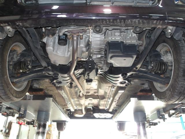 ワゴンＲスティングレー Ｘ　ＨＩＤヘッドライト　電動格納ドアミラー　スマートキー２本　ＥＴＣ　ＡＡＣ　ＣＶＴ　フロアマット　ドアバイザー　リアスポイラー（24枚目）