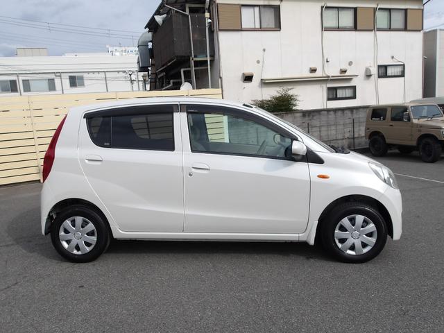 ミラ Ｘ　５ＭＴ　エアコン　パワステ　Ｗエアバック　ＡＢＳ　電動格納ドアミラー　キーレスキー　プライバシーガラス　フロアマット　サイドドバイザー（4枚目）