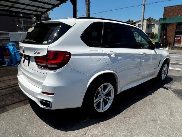 Ｘ５ ｘＤｒｉｖｅ　３５ｄ　Ｍスポーツ　純正リアエアサ新品交換済スインテリジェントセーフティーディライトコンフォートアクセス全方位ヘッドパワーＲドアＬＥＤヘッドグラスサンルーフ本革シートＨＤＤナビＴＶＢモニター１年保証付き走行無制限（30枚目）