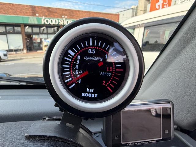 パジェロミニ Ｖ　凹みあり車両　売切御免　タイミングベルト交換　５ＭＴ　４ＷＤ　ナブゲーション　リフトアップ　社外アルミ　ターボタイマー　過給機メーター　キーレス　ＥＴＣ　オリジナル塗装（27枚目）