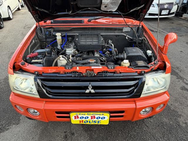 パジェロミニ Ｖ　凹みあり車両　売切御免　タイミングベルト交換　５ＭＴ　４ＷＤ　ナブゲーション　リフトアップ　社外アルミ　ターボタイマー　過給機メーター　キーレス　ＥＴＣ　オリジナル塗装（48枚目）