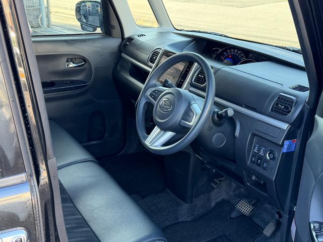 タント カスタムＸ　トップエディションＳＡＩＩ　電動スライドドアー　ナビゲーションシステム　バックモニター　リアフリップダウンモニター　キーレス２個　バックカメラ　ＥＴＣ　Ｂｌｕｅｔｏｏｔｈ　アイドルストップ（7枚目）