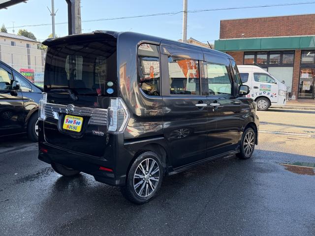 タント カスタムＸ　トップエディションＳＡＩＩ　電動スライドドアー　ナビゲーションシステム　バックモニター　リアフリップダウンモニター　キーレス２個　バックカメラ　ＥＴＣ　Ｂｌｕｅｔｏｏｔｈ　アイドルストップ（14枚目）