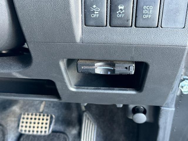 タント カスタムＸ　トップエディションＳＡＩＩ　電動スライドドアー　ナビゲーションシステム　バックモニター　リアフリップダウンモニター　キーレス２個　バックカメラ　ＥＴＣ　Ｂｌｕｅｔｏｏｔｈ　アイドルストップ（15枚目）