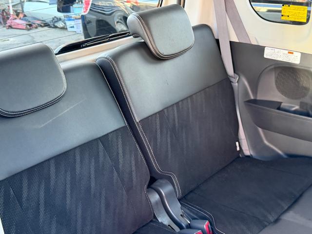 タント カスタムＸ　トップエディションＳＡＩＩ　電動スライドドアー　ナビゲーションシステム　バックモニター　リアフリップダウンモニター　キーレス２個　バックカメラ　ＥＴＣ　Ｂｌｕｅｔｏｏｔｈ　アイドルストップ（61枚目）