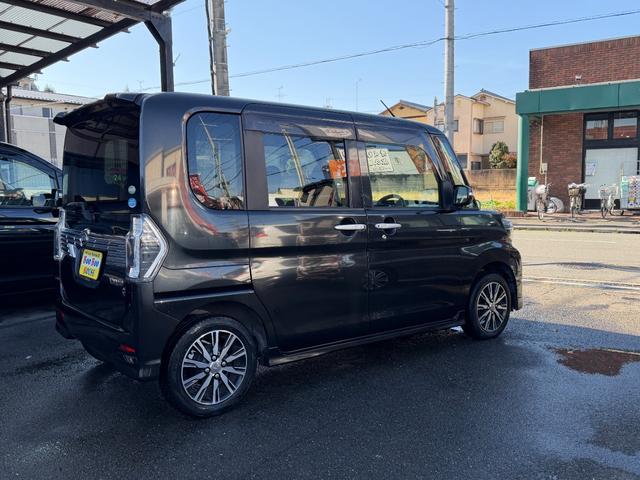 タント カスタムＸ　トップエディションＳＡＩＩ　電動スライドドアー　ナビゲーションシステム　バックモニター　リアフリップダウンモニター　キーレス２個　バックカメラ　ＥＴＣ　Ｂｌｕｅｔｏｏｔｈ　アイドルストップ（78枚目）