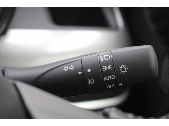 ハイブリッドXZ 軽自動車 届出済未使用車 衝突被害軽減ブレーキ スマートキー LEDヘッドライト 両側電動スライドドア オートエアコン Wエアバッグ(30枚目)