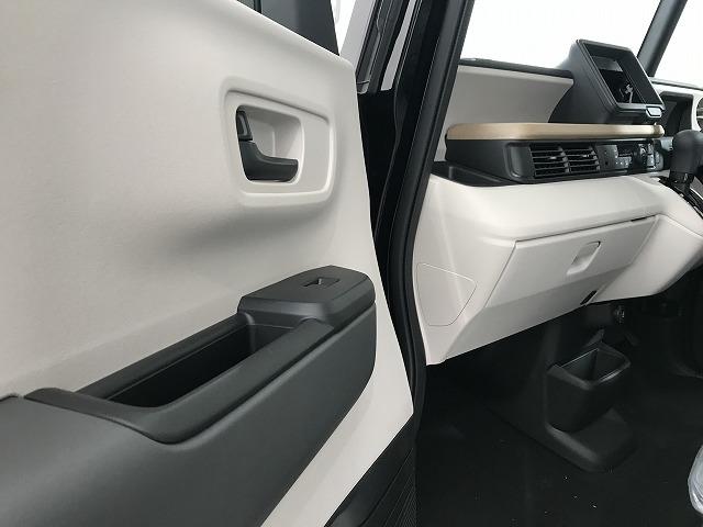 Ｎ－ＢＯＸ ベースグレード　軽自動車　届出済未使用車　衝突被害軽減ブレーキ　エアコン　エアバッグ　スマートキー　スライドドア　アイドリングストップ　ＡＢＳ　パワステ　パワーウィンドウ（55枚目）