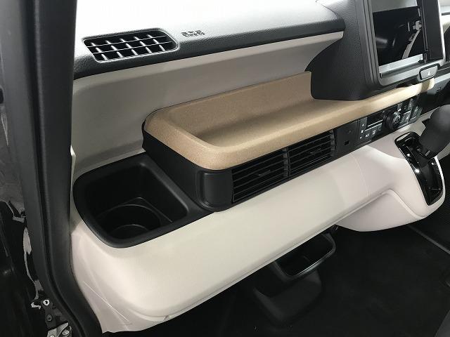Ｎ－ＢＯＸ ベースグレード　軽自動車　届出済未使用車　衝突被害軽減ブレーキ　エアコン　エアバッグ　スマートキー　スライドドア　アイドリングストップ　ＡＢＳ　パワステ　パワーウィンドウ（56枚目）
