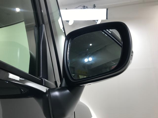スペーシアカスタム ハイブリッドＸＳ　軽自動車　届出済未使用車　衝突被害軽減ブレーキ　アダプティブクルーズコントロール　アイドリングストップシステム　シートヒーター　オットマン　スマートキー　両側電動スライドドア　エアコン　ＡＢＳ（17枚目）