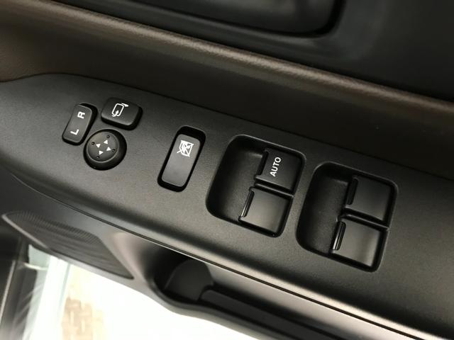 スペーシア ハイブリッドＸ　軽自動車　届出済未使用車　衝突被害軽減ブレーキ　アイドリングストップシステム　スマートキー　シートヒーター　オットマン　両側電動スライドドア　ベンチシート　フルフラットシート　パワースライドドア（40枚目）