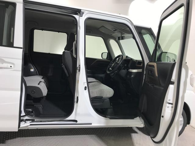 スペーシア ハイブリッドＸ　軽自動車　届出済未使用車　衝突被害軽減ブレーキ　アイドリングストップシステム　シートヒーター　オットマン　フルフラットシート　ベンチシート　両側電動スライドドア　スマートキー　パワーウィンドウ　ＡＢＳ（9枚目）