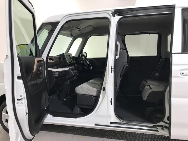 スペーシア ハイブリッドＸ　軽自動車　届出済未使用車　衝突被害軽減ブレーキ　アイドリングストップシステム　シートヒーター　オットマン　フルフラットシート　ベンチシート　両側電動スライドドア　スマートキー　パワーウィンドウ　ＡＢＳ（13枚目）