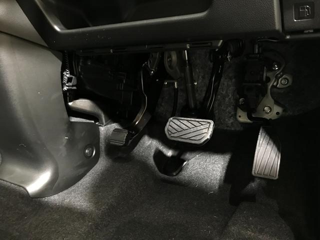 スペーシア ハイブリッドＸ　軽自動車　届出済未使用車　衝突被害軽減ブレーキ　アイドリングストップシステム　シートヒーター　オットマン　フルフラットシート　ベンチシート　両側電動スライドドア　スマートキー　パワーウィンドウ　ＡＢＳ（33枚目）