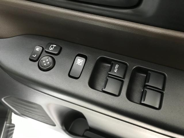 スペーシア ハイブリッドＸ　軽自動車　届出済未使用車　衝突被害軽減ブレーキ　アイドリングストップシステム　シートヒーター　オットマン　フルフラットシート　ベンチシート　両側電動スライドドア　スマートキー　パワーウィンドウ　ＡＢＳ（36枚目）