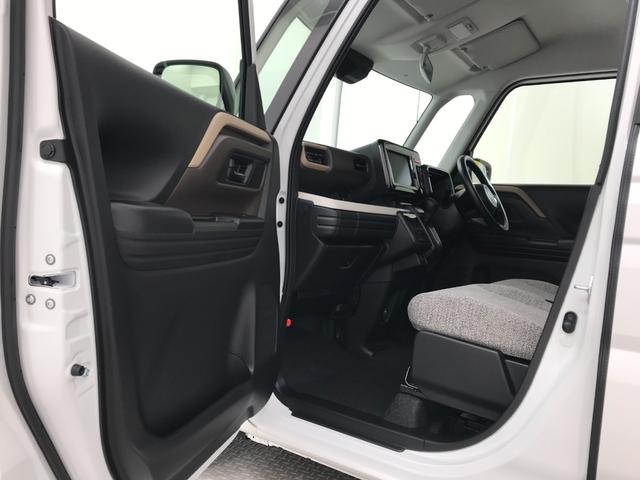 スペーシア ハイブリッドＸ　軽自動車　届出済未使用車　衝突被害軽減ブレーキ　アイドリングストップシステム　シートヒーター　オットマン　フルフラットシート　ベンチシート　両側電動スライドドア　スマートキー　パワーウィンドウ　ＡＢＳ（51枚目）