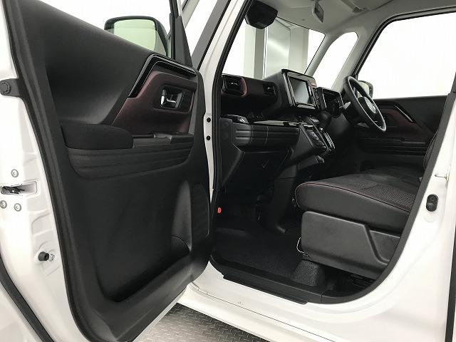 スペーシアカスタム ハイブリッドＸＳ　軽自動車　届出済未使用車　衝突被害軽減ブレーキ　エアコン　エアバッグ　ＡＢＳ　アイドリングストップ　スマートキー　パワステ　パワーウィンドウ（65枚目）