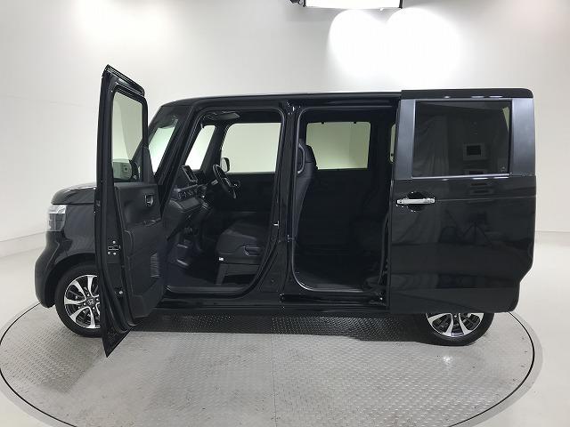 Ｎ－ＢＯＸカスタム ベースグレード　軽自動車　届出済未使用車　衝突被害軽減ブレーキ　スマートキー　アイドリングストップ　エアコン　エアバッグ　パワステ　パワーウィンドウ　ＡＢＳ（12枚目）