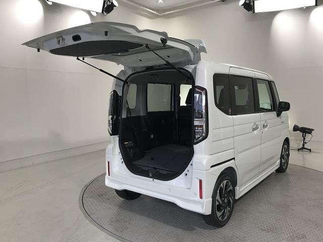 スペーシアカスタム ハイブリッドＸＳ　軽自動車　届出済未使用車　衝突被害軽減ブレーキ　エアコン　エアバッグ　パワステ　パワーウィンドウ　アイドリングストップ　スマートキー　ＡＢＳ（80枚目）