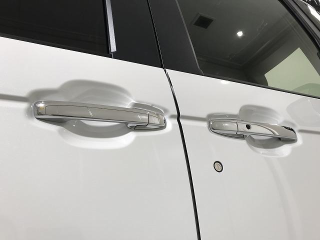 Ｎ－ＢＯＸカスタム ベースグレード　軽自動車　届出済未使用車　衝突被害軽減ブレーキ　ＡＢＳ　エアコン　エアバッグ　パワステ　パワーウィンドウ　アイドリングストップ　スマートキー（21枚目）