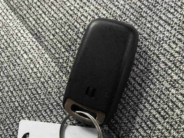 ムーヴキャンバス ストライプスＧ　軽自動車　届出済未使用車　衝突被害軽減ブレーキ　ＡＢＳ　エアコン　エアバッグ　パワステ　パワーウィンドウ　アイドリングストップ　スマートキー（65枚目）