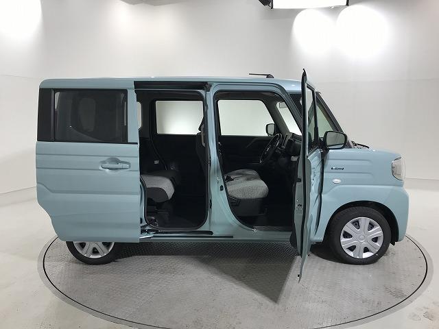スペーシア ハイブリッドＧ　軽自動車　届出済未使用車　衝突被害軽減ブレーキ　ＡＢＳ　エアコン　エアバッグ　パワステ　パワーウィンドウ　アイドリングストップ　スマートキー（7枚目）