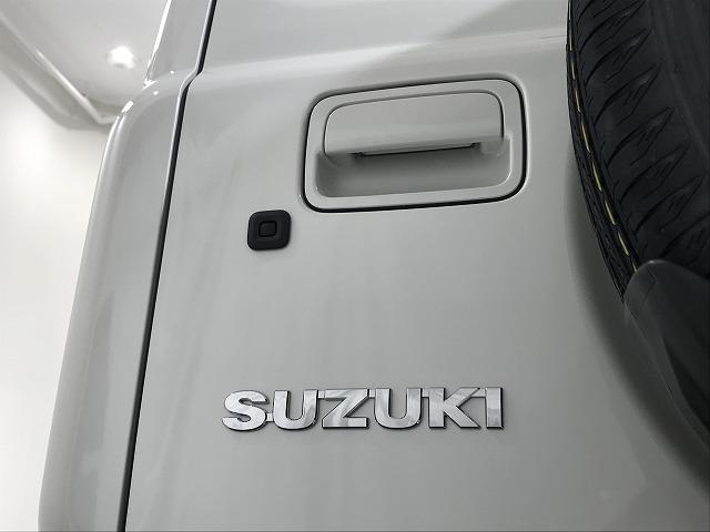 ジムニー ＸＣ　軽自動車　届出済未使用車　衝突被害軽減ブレーキ　ＡＢＳ　エアコン　エアバッグ　パワステ　パワーウィンドウ　アイドリングストップ　スマートキー（35枚目）