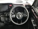 ハイブリッドＸＳ　軽自動車　届出済未使用車　衝突被害軽減ブレーキ　アダプティブクルーズコントロール　アイドリングストップシステム　シートヒーター　オットマン　スマートキー　両側電動スライドドア　エアコン　ＡＢＳ（68枚目）